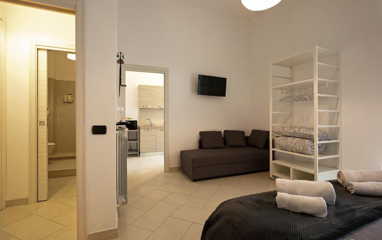 Le Corti Di Napoli Apartments エクステリア 写真