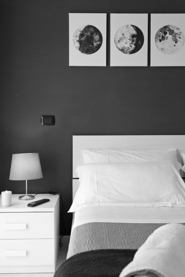 Le Corti Di Napoli Apartments エクステリア 写真