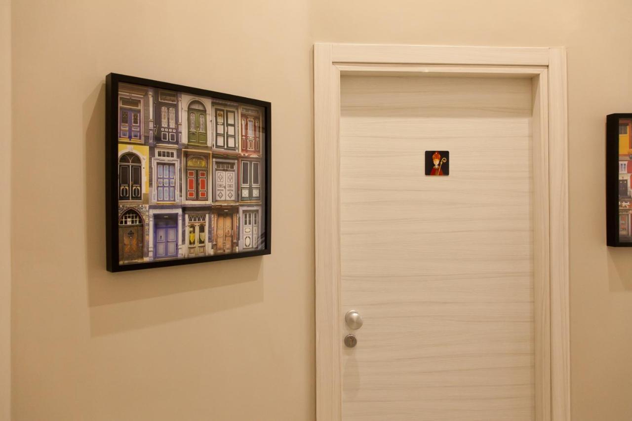 Le Corti Di Napoli Apartments エクステリア 写真