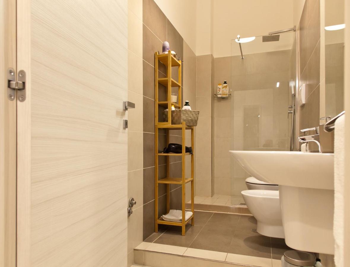 Le Corti Di Napoli Apartments エクステリア 写真