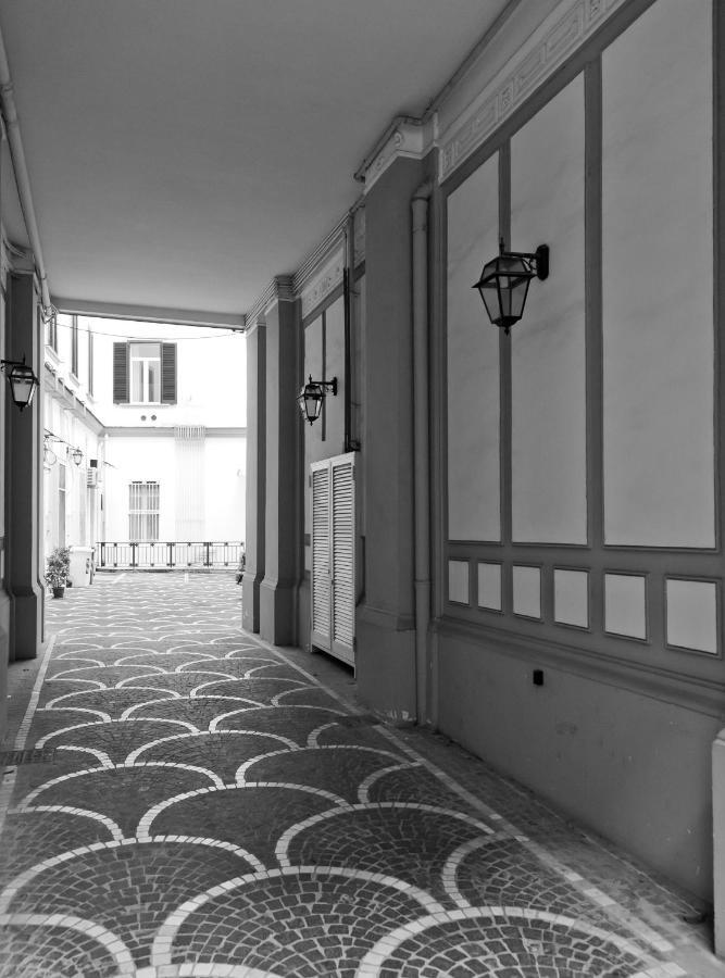Le Corti Di Napoli Apartments エクステリア 写真